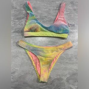 Dippin’ Daisy’s Swim Velvet Candy Tie Dye Set